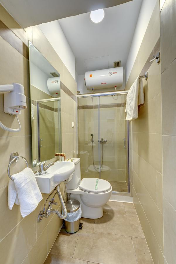 Hotel Halaris 2*